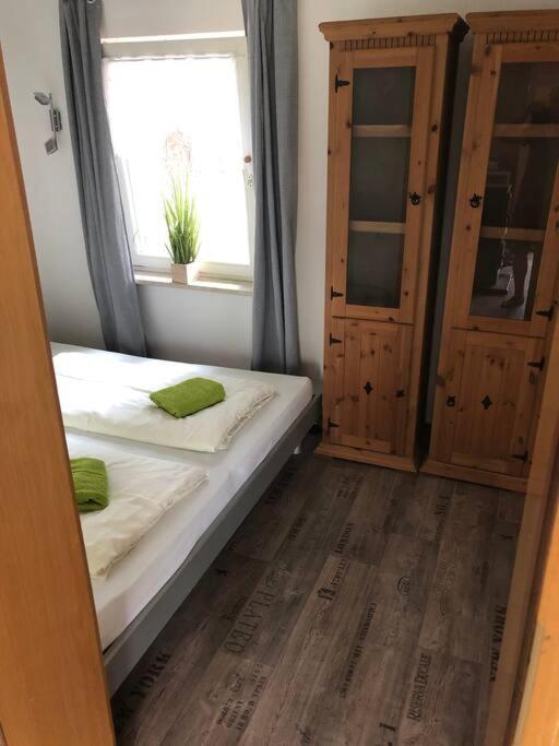 Gemuetlicher Bungalow In Cottbus - Sielow エクステリア 写真